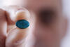 Arzt zeigt Prep-hiv-prophylaxe-Tablette